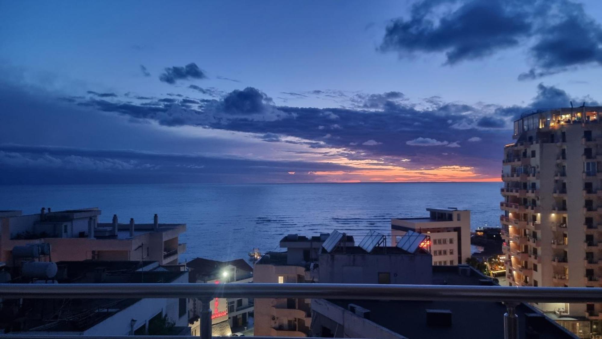 Sunset Seaview Apartment Dıraç Dış mekan fotoğraf